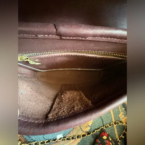 Vintage Coach Equestrian Small Flap Bag | Glovetanned Leather | 9801 | 1997 USA - Picture 8 of 16